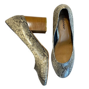 Comfortview Maddy Snake Print Block Heel Pumps 9.5 Gray Embossed Comfort Cushion